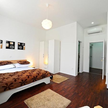 Valenti Rooms Split Exterior photo